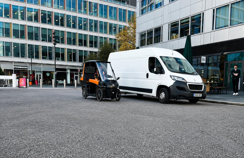CityQ vs a full-size delivery van